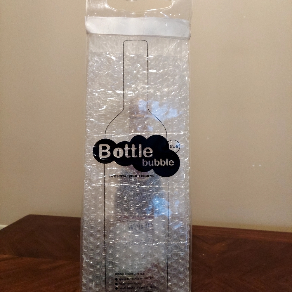Spirit Bottle Gift Bag - 🍷